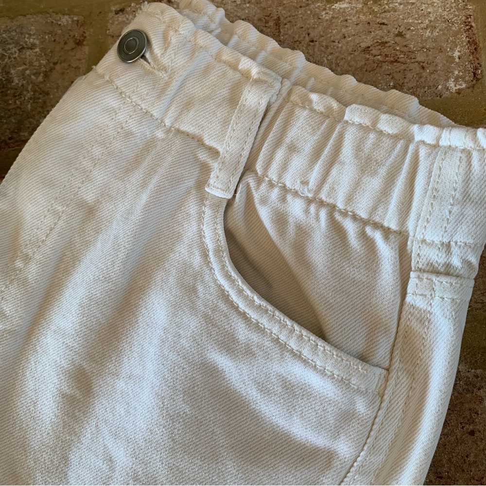 H&M | High Waisted Paper Bag White Pants | 4 - Picture 2 of 14